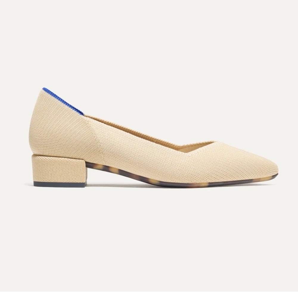 Rothy’s The High Point Heeled Shoe | Sandstone Beige NEW - Picture 4 of 16